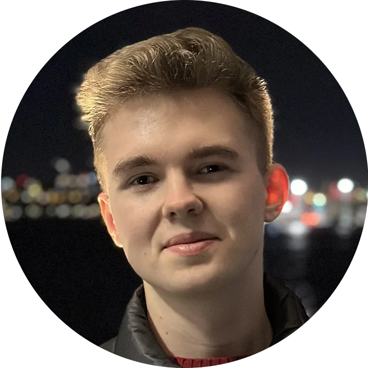 Фотография, на которой изображён Тишутин Павел